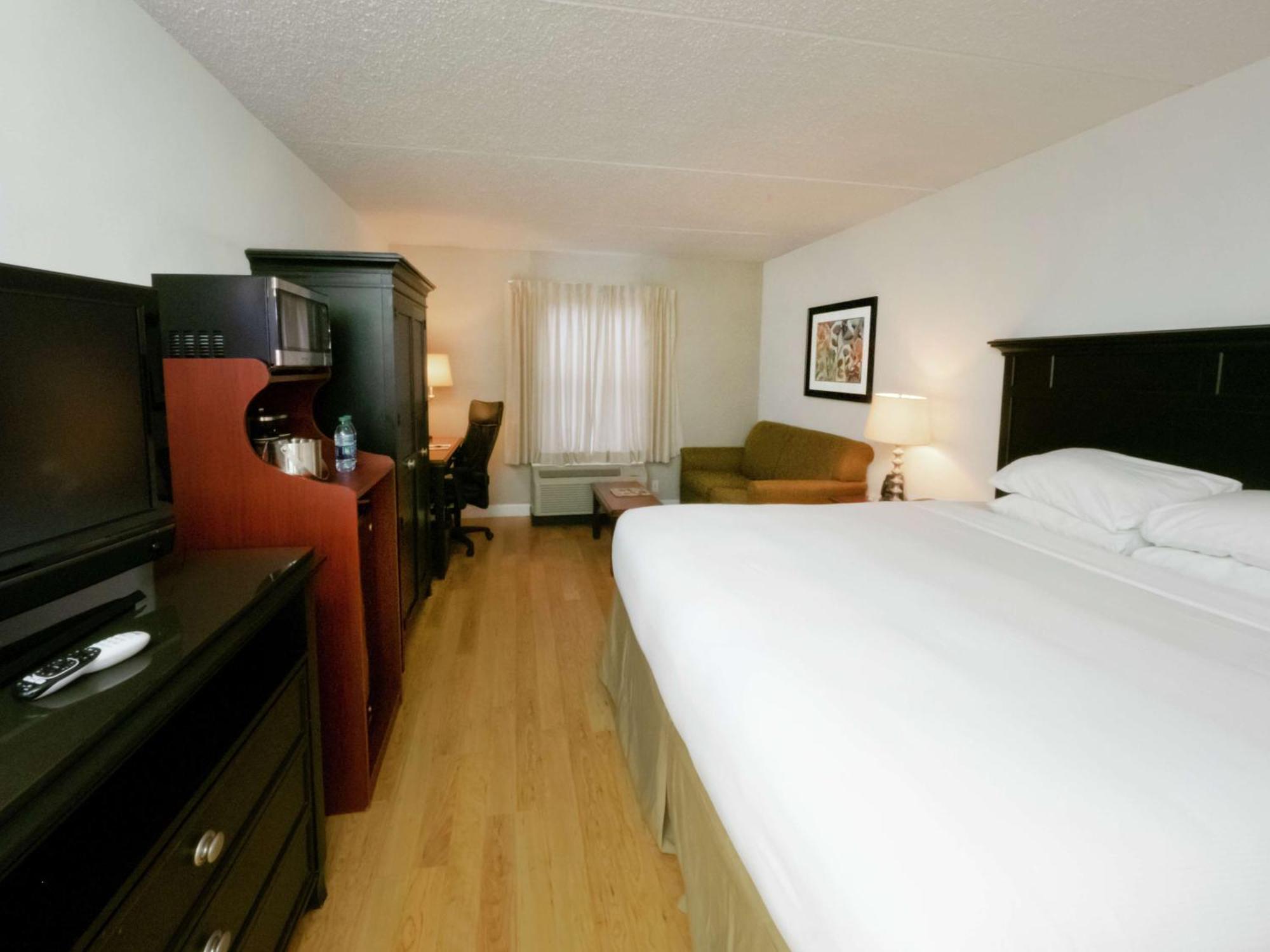 Doubletree By Hilton Buffalo-Amherst Exterior photo
